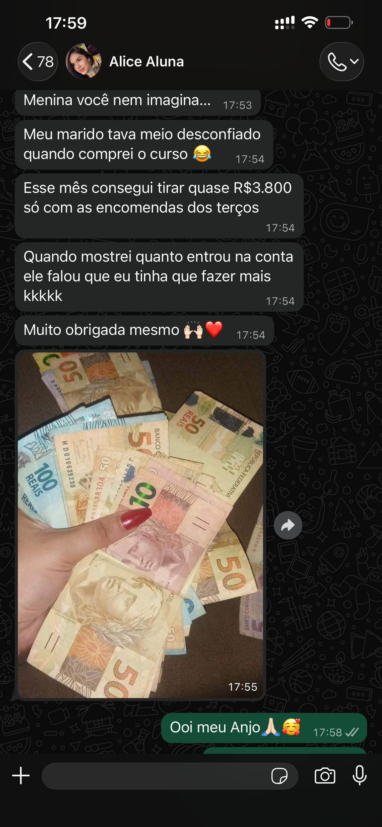 Conversa de WhatsApp com aluna Alice mostrando dinheiro das vendas e contando que tirou quase R$3.800 só com encomendas de terços